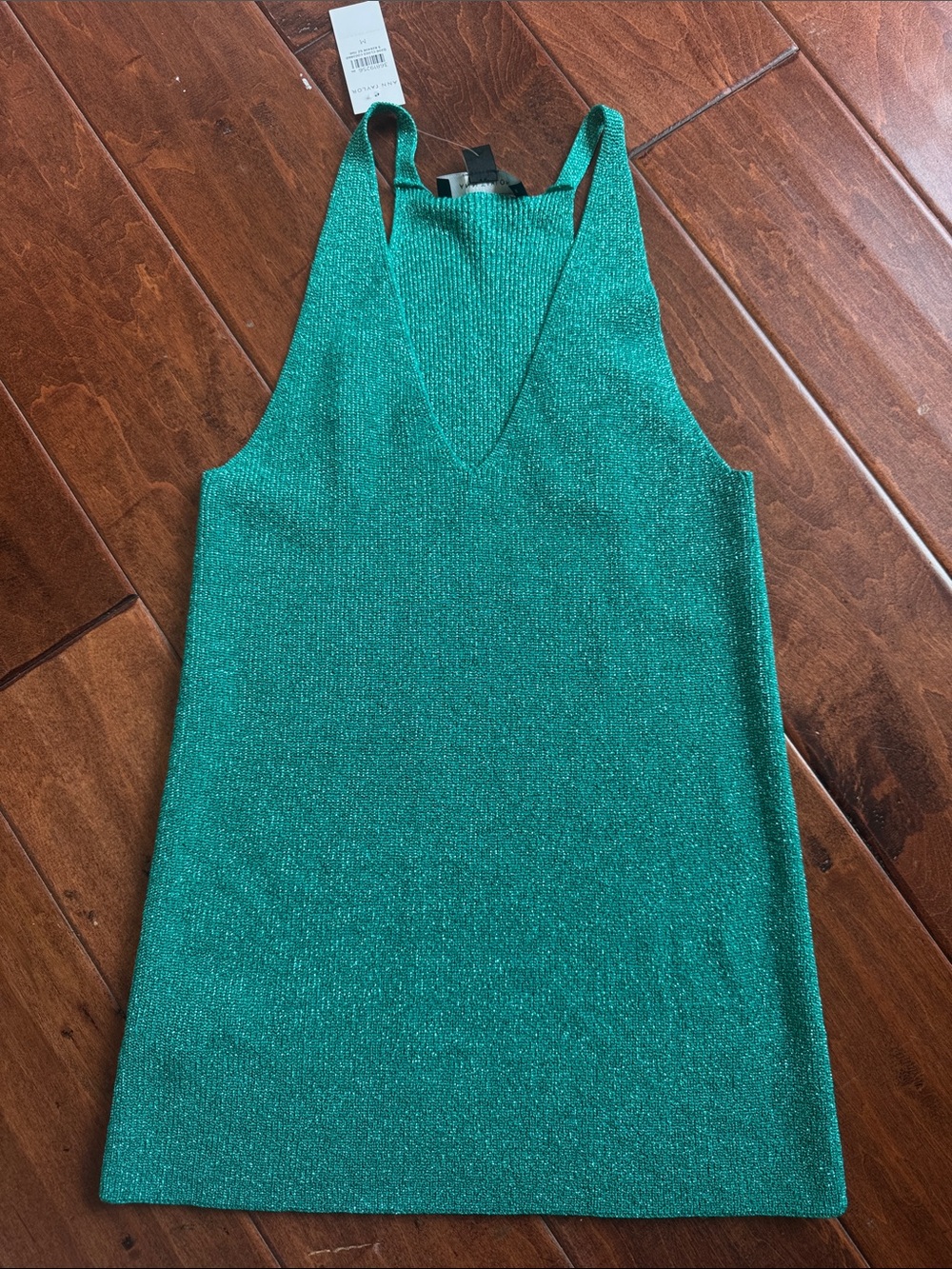 Ann Taylor Metallic Jade V-Neck Sleeveless Top. NWT. Size M.